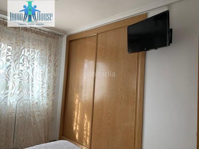 Foto 17f18ac9-864d-4915-84ac-00aff6f18598. Appartement avec parking dans Feria Albacete