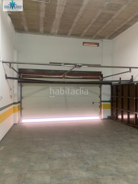 Foto 22acf974-aef5-4419-8871-b7f7dc7e593e. Local comercial a Centro Albacete