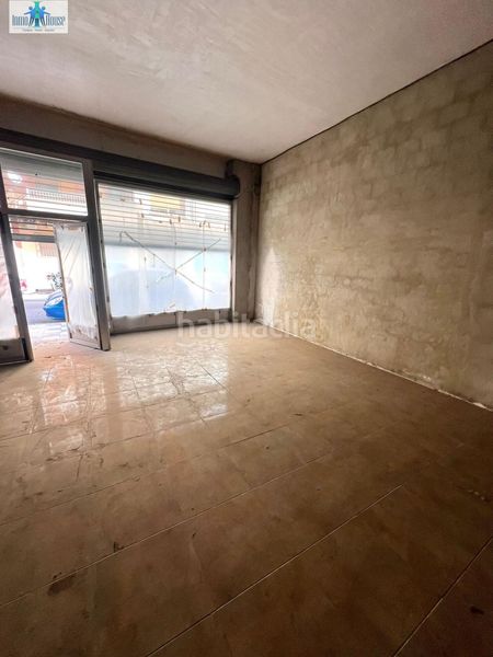 Foto dfe40afe-6f0b-4f77-a6c3-afe55da17f6a. Local comercial a Centro Albacete