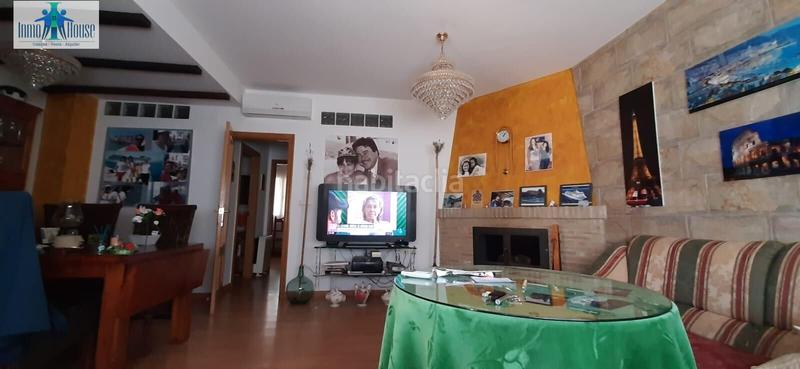 Foto 38424936-4a10-4445-a932-ab47f2b341aa. Casa adossada amb aparcament a Pozohondo