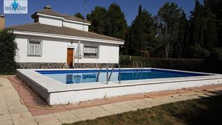 Chalet in Pedanías - Extrarradio. Inmohouse vende casa en urbanización