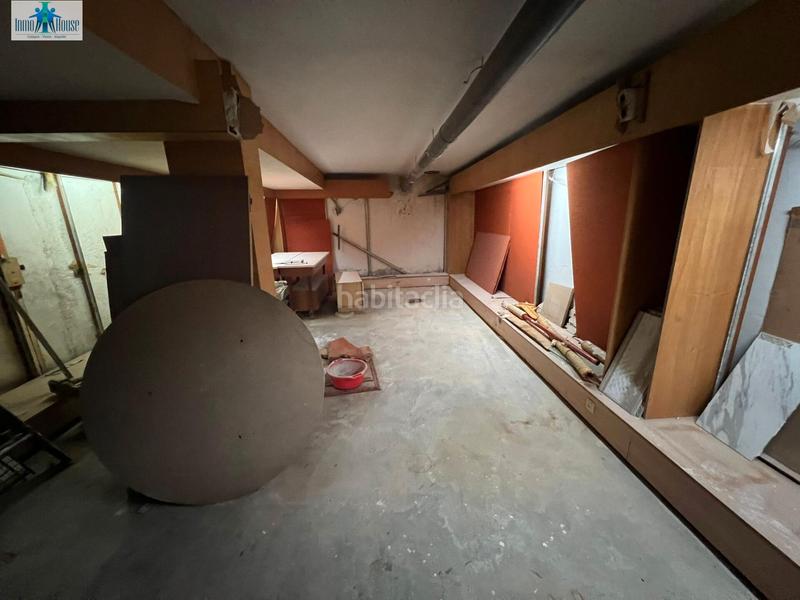 Foto 6c5839fc-7f2c-41eb-b702-6948695aa9b0. Alquiler local comercial se alquila local comercial centrico en Albacete