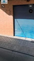 Parking coche en San Pablo. Se vende local  garaje con vado