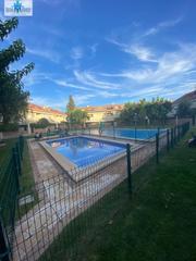 Casa a schiera in Santa Teresa - Vereda. Se vende adosado en vereda de jaen