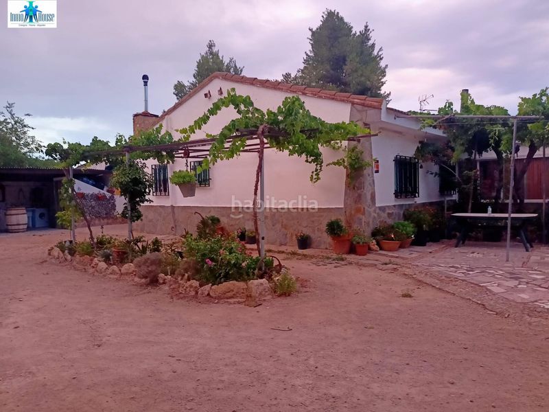 Foto 76dbd872-0a71-42e2-8f3b-b4aa22147b5c. Casa amb piscina a Pedanías - Extrarradio Albacete