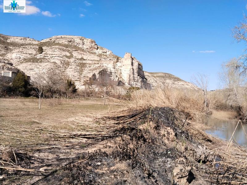 Foto 676687d4-1e72-45a0-8ed7-d9b5992369e3. Masia a Alcalá del Júcar
