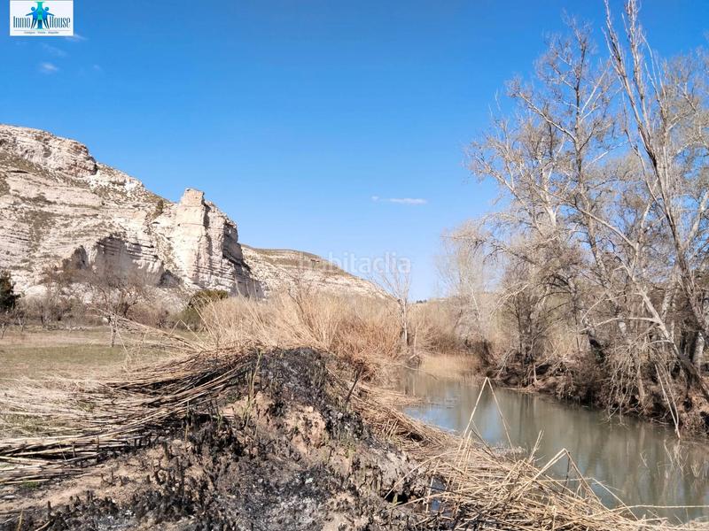 Foto ca4c56c1-1a43-4d0d-a51f-9a902949763e. Masia a Alcalá del Júcar