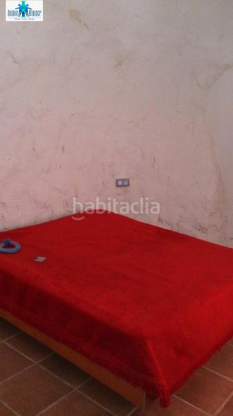 Foto ea16255d-de8c-4fd4-bdbf-a41e9dad4a91. Masia a Alcalá del Júcar