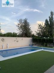 Xalet a Pedanías - Extrarradio. Se vende lujoso chalet con piscina en urb.los prados