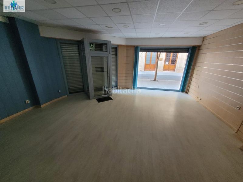 Foto add5adb8-d48d-4216-a638-c023de2a2bcd. Location local commercial dans Centro Albacete