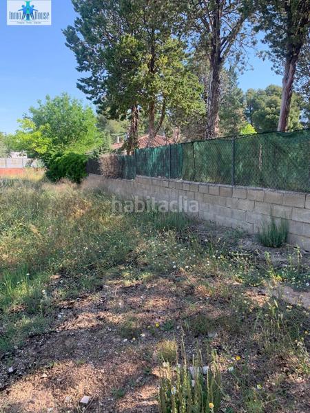 Foto df2cf33b-0107-4aa2-b579-c24a34a3b8ae. Terreno residencial inmohouse vende terreno urbano de 540 metros en Albacete