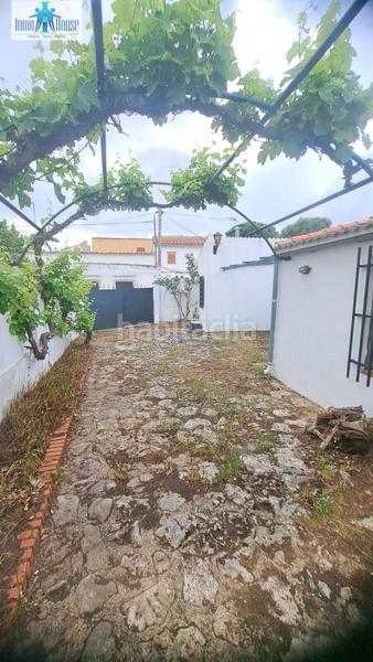 Foto 2b26f8cf-42dc-4623-b4ee-3c27b29af75e. Chalet inmohouse vende chalet en Vianos