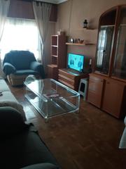 Alquiler Piso en Fátima. Se alquila piso en zona franciscanos