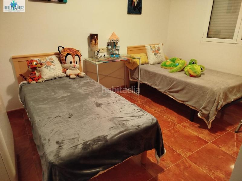 Foto 0226881a-82c0-48c2-aad9-c082af7b4c45. Casa adossada amb calefacció aparcament piscina a Pozohondo