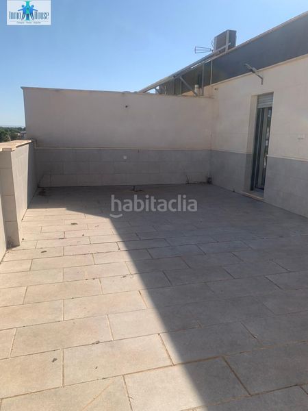 Foto 178d97b8-1084-496a-8fb9-cd428f80f0e9. Casa adossada amb aparcament a Imaginalia - Llanos del Águila Albacete