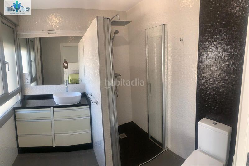 Foto a4d3a3fb-f19d-4aaf-a922-d23e4848c4ea. Casa adossada amb aparcament a Imaginalia - Llanos del Águila Albacete