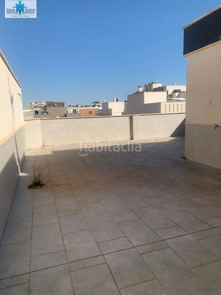 Foto e1edf14c-4a25-4bec-a9f8-7f5610712811. Casa adossada amb aparcament a Imaginalia - Llanos del Águila Albacete