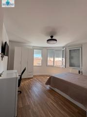 Lloguer Pis a Feria. Se alquilan habitaciones  piso compartido zona feriasemicentro