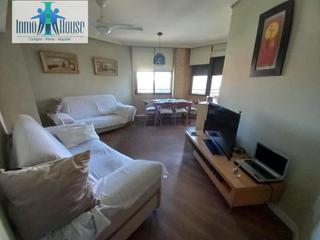 Pis en El Pilar. Inmohouse vende precioso piso en zona gasolinera tamos