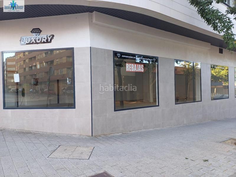 Foto 30e9f9ec-96ea-441b-afe2-38220ee27f80. Lloguer local comercial a Centro Albacete