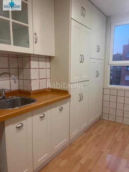 Foto d61b994f-b551-4a14-a644-abea07e9f497. Rent flat with heating parking in Parque Sur Albacete