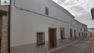 Casale in Lezuza. Se vende casa de pueblo  lezuza