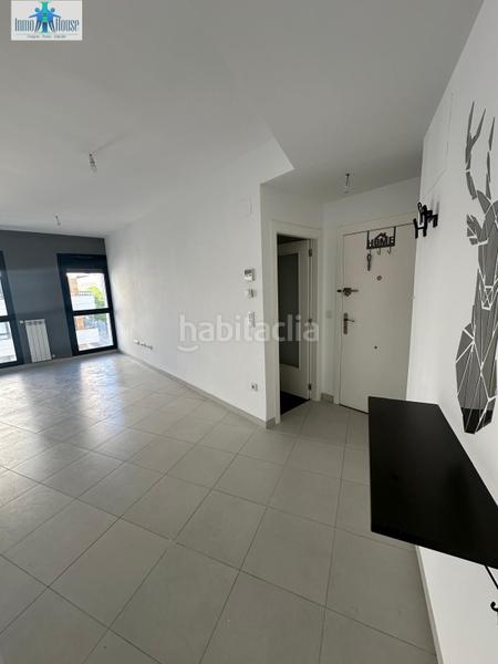 Foto 35ba1776-8ce5-4cd8-aecc-5e5ae8fdc5dc. Pis amb calefacció aparcament a San Antonio Abad Albacete