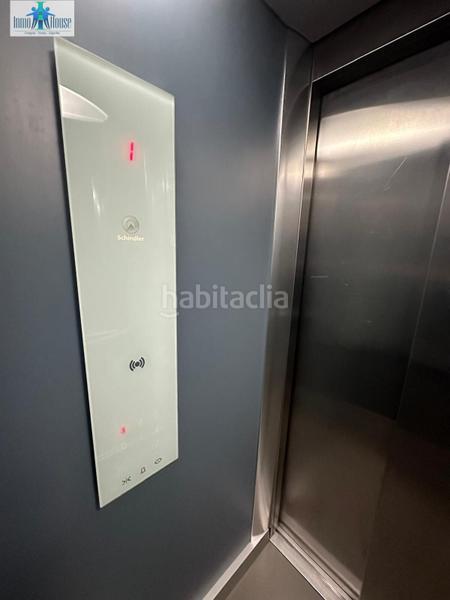 Foto 53853e9b-1e8a-424e-b44e-9a2432c50c2f. Pis amb calefacció aparcament a San Antonio Abad Albacete