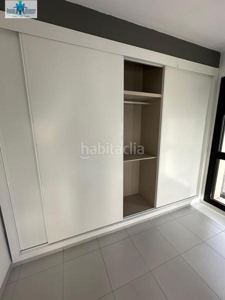 Foto 637017f2-0254-4ac2-8b23-3a860c0db088. Pis amb calefacció aparcament a San Antonio Abad Albacete