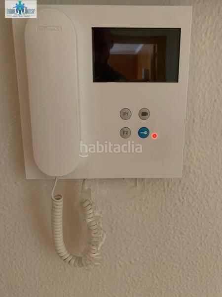 Foto 29ba11cd-305e-4943-8563-bbd526697a98. Pis amb calefacció aparcament a Estación Albacete