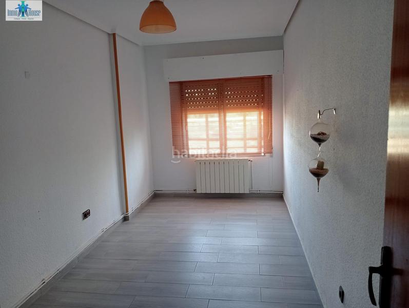 Foto fcde8ab4-9ff4-49aa-ae29-a01d99d9bbc4. Appartamento con riscaldamento in San Pablo Albacete