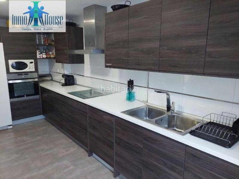 Foto 506e0c9e-18de-400c-a3ab-7af957a2303f. Casa adosada adosado en venta Facultad de Medicina en Albacete