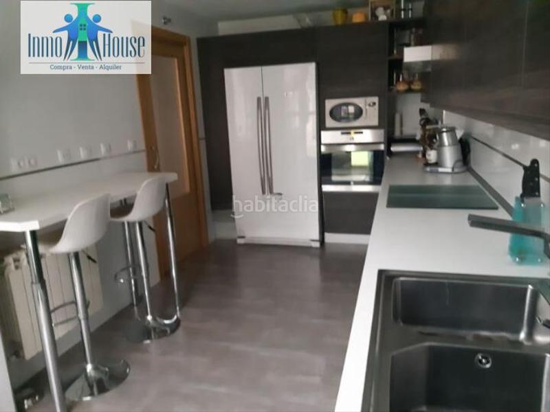 Foto 6f9f8cbb-e96f-4c34-acf2-c76aacff946e. Casa adosada adosado en venta Facultad de Medicina en Albacete