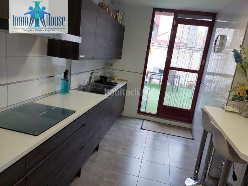 Foto ae43b652-87e0-4c81-9a88-a59042d47efe. Casa adosada adosado en venta Facultad de Medicina en Albacete