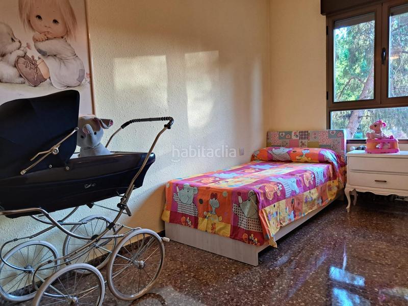 Foto b4106d02-bda8-40b6-adb6-c4342cc7811d. Flat with heating parking in Estación Albacete