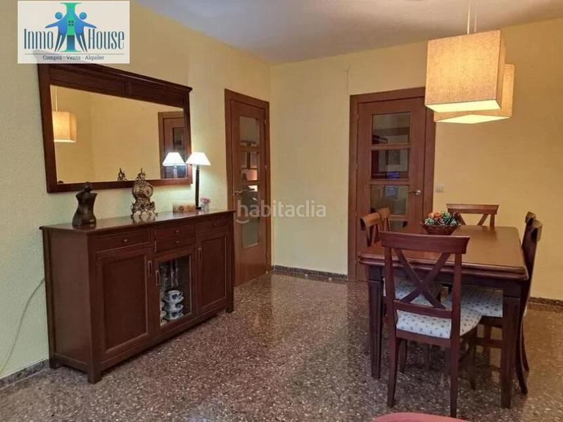 Foto d586abea-3e92-48b7-8266-dd38f42515b0. Flat with heating parking in Estación Albacete