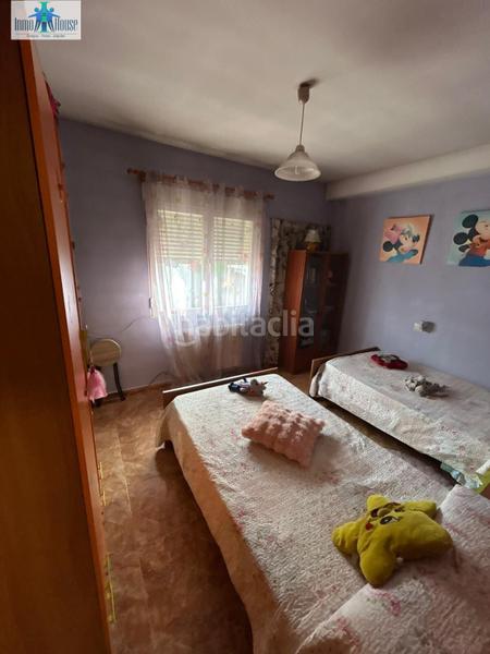 Foto 8a933b04-8ffb-4d32-8406-46c76b7d466a. Maison jumelée avec chauffage parking dans Iniesta