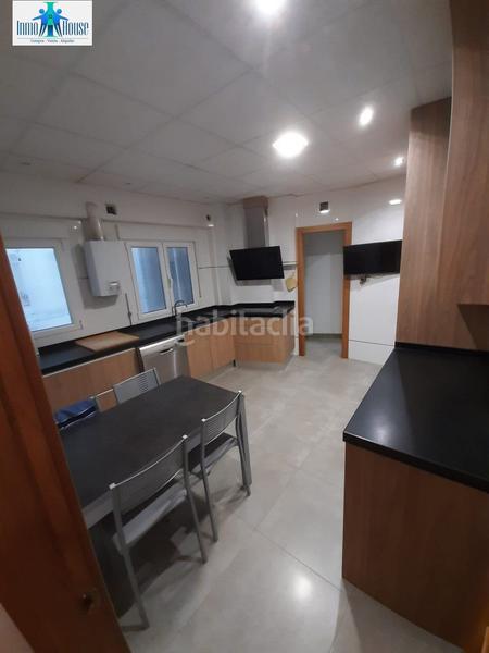 Foto 1115654c-d1fe-4667-86d6-e457b7bb3e75. Piso se vende piso , zona Centro en Centro Albacete