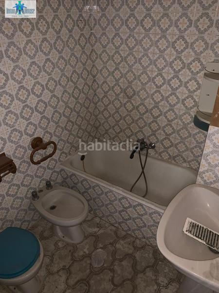 Foto 97e8f874-db2c-4c49-b73d-c2f8a16457d5. Pis amb calefacció a Centro Albacete