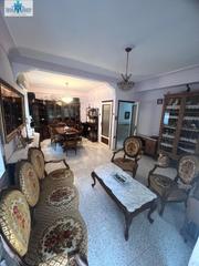 Pis a Centro. Se vende piso grande  centrico