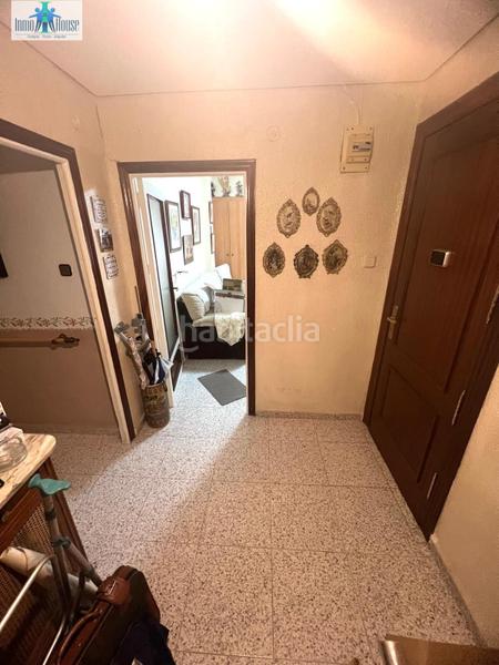 Foto bd8c52e9-356f-4615-885f-6ec7b38730ef. Piso se vende piso grande centrico en Centro Albacete