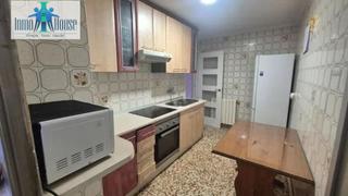 Appartement à Industria. Piso en zona pilar