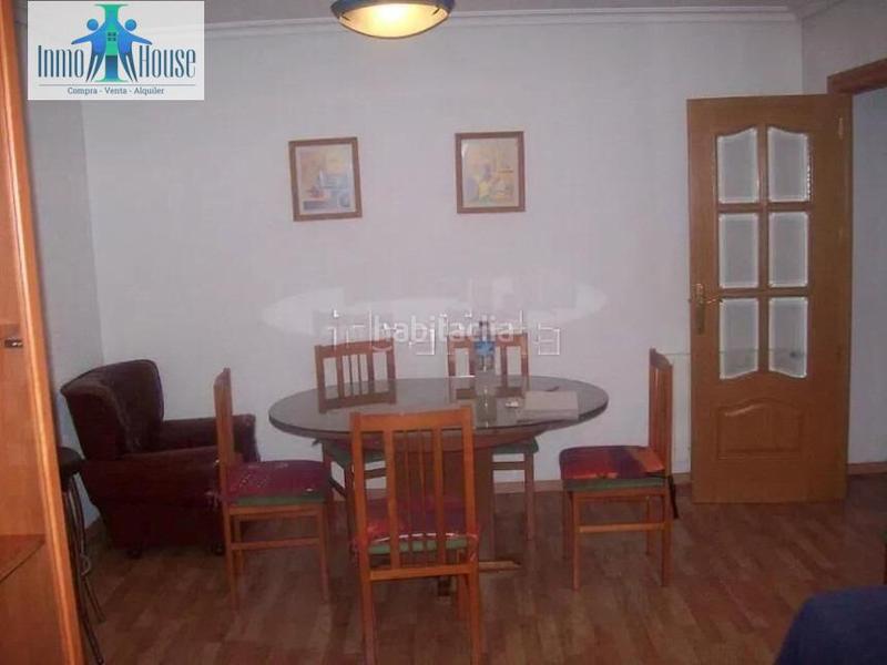 Foto f72d51a7-76e3-4b51-ad31-818d39130384. Piso  en venta zona carretas en Carretas - Pajarita Albacete