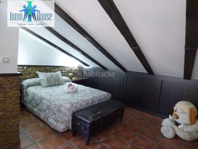 Foto 2b5645d0-3931-4e9d-b548-aedd3c9a8450. Casa adossada amb calefacció aparcament a Imaginalia - Llanos del Águila Albacete