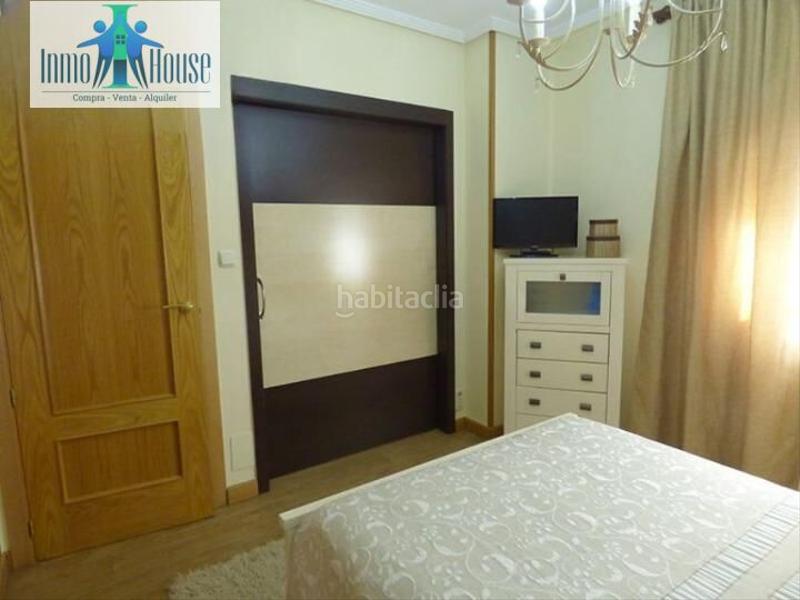 Foto 86d722b6-8b4e-4b93-9b8a-02d68ce54fe6. Casa adossada amb calefacció aparcament a Imaginalia - Llanos del Águila Albacete