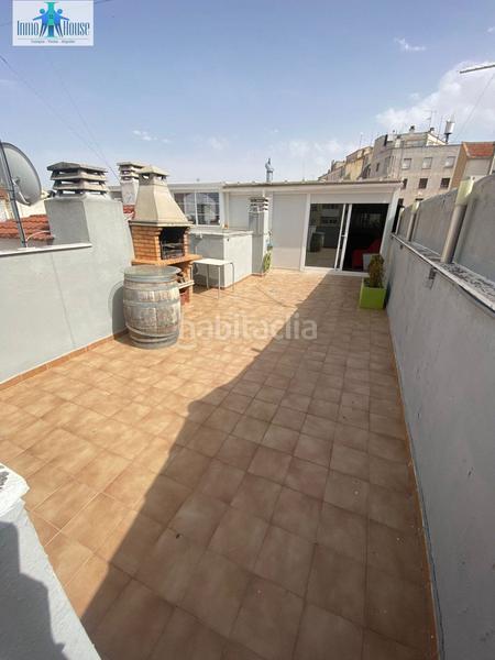 Foto 16cce135-b77f-4bb4-acef-d76be4203e8b. Àtic amb calefacció aparcament a Industria Albacete