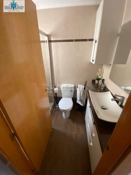 Foto 43c51903-0ba5-40c3-856e-3408e44eed6c. Àtic amb calefacció aparcament a Industria Albacete