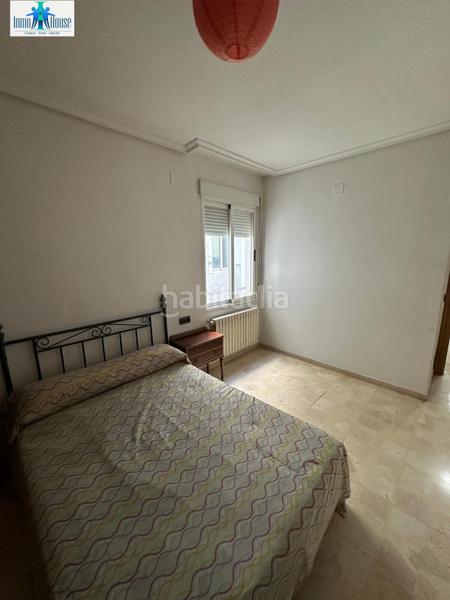 Foto 7028c590-bd23-4eaf-802b-e0a792918ddf. Apartament amb calefacció a Ensanche - Franciscanos Albacete