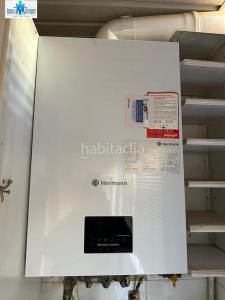 Foto 9c5f2bb9-acb3-4f90-803a-03c60538b31d. Apartament amb calefacció a Ensanche - Franciscanos Albacete