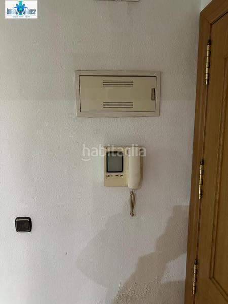 Foto ad38dcb7-7b42-43f5-9423-faa2c7b6a088. Apartament amb calefacció a Ensanche - Franciscanos Albacete